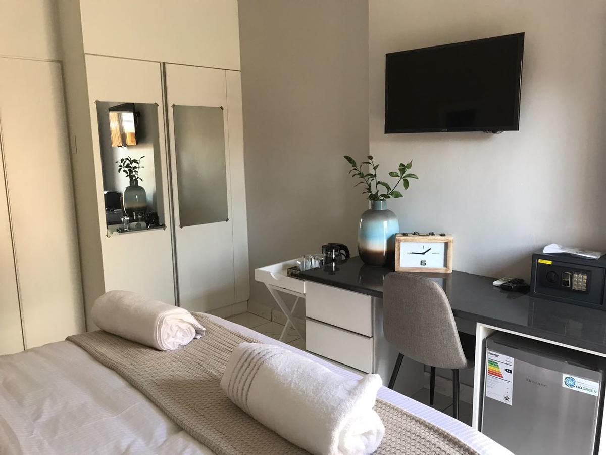 Comfort Guest House Pretoria-Noord Buitenkant foto