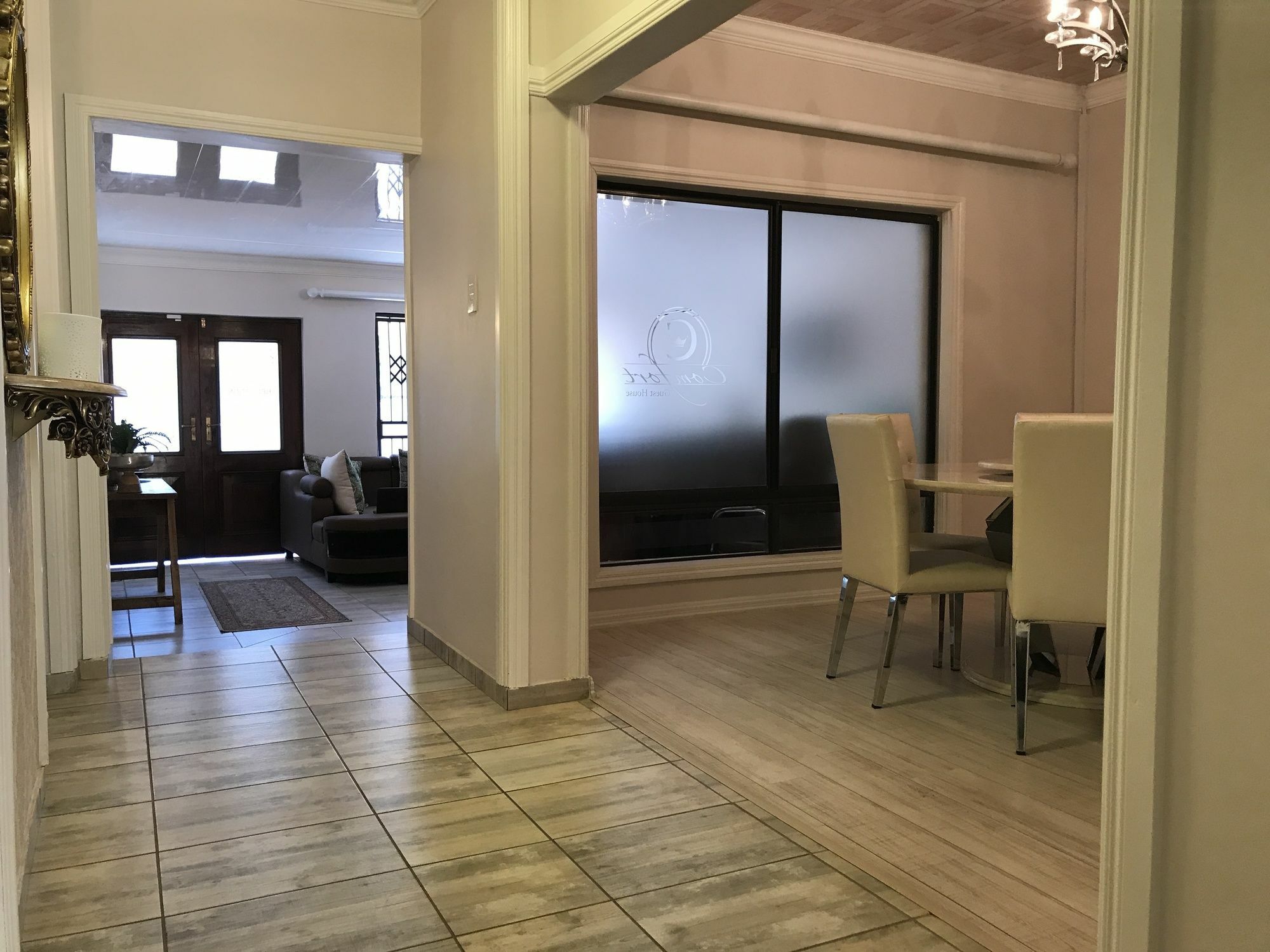 Comfort Guest House Pretoria-Noord Buitenkant foto